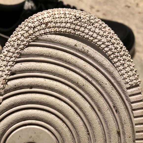 Nike Air Force 1 - Picture 3 of 5